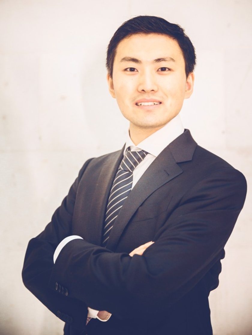 Jun Chen Headshot